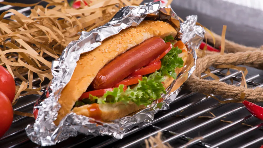 Engineering Pre-Cut Aluminum Foil Sheets for European Airline Catering and QSRs